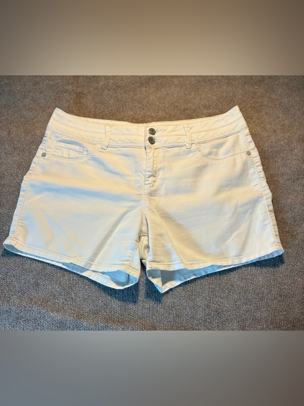 d. jeans White Denim Shorts with Double Button Front